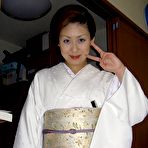 Second pic of Kimono babe shows off her hairy goods