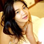 Fourth pic of Plushy ass Thai girl Apple fucked by eager white tourist