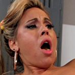 Third pic of Getting Wet | Hustler | SugarInstant