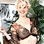 First pic of Busty MILF Dakota Rose | The Hairy Lady Blog