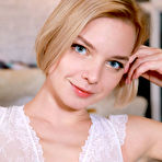 First pic of Hilary Wind Takes off her Bodysuit