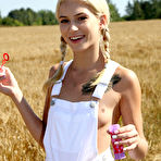 First pic of Kiara Cole Outdoor Teen