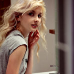 First pic of The perfect body naked