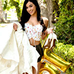 First pic of Savannah Sixx humps another guy hours before her wedding