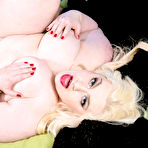 Fourth pic of Bangin' Kelly