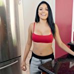 First pic of Serena Santos - Stranded Teens