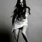 Second pic of Victoria Beckham sexy posing for magazines