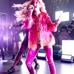 First pic of Zara Larsson at O2 Shepherds Bush Empire