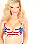 First pic of Busty Mindy Robinson