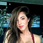 Third pic of Picture gallery of Cleavage