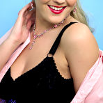 Third pic of Pin Up WOW | Modern Beauties - Pin-Up Cuties