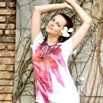 First pic of Brunette hottie Niki Mey is showering outdoors and getting that tight bod of hers all wet