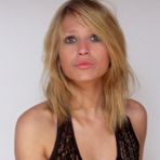 Third pic of Juicy Girlfriends. Enjoy Private Sex Tapes and Amateur Photos.