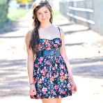 First pic of First Time Poser Shannon Playing With Her Veggies in Public by FTV Girls (16 photos + video) | Erotic Beauties