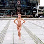Second pic of Nude in Public - Public Nudity - Naked In Public - Outdoor - Exhibtionism - Flashing - NIP-Activity.com