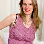 First pic of Chelsea Carter Kinky Milf Masturbates