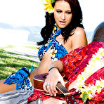 First pic of Alexis Grace fucking the musician on an exotic island
