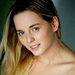 Fourth pic of Jillean nude in erotic AFTER THE SUN gallery - MetArt.com