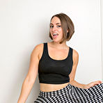 First pic of Karly Peters Takes off her Dress