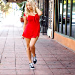 First pic of Alexis Monroe takes a big boner up her bootylicious butt