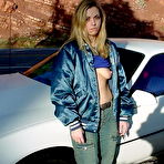 First pic of WifeBucket | Nude wives over 40, real MILF sluts, even swingers!