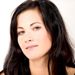 First pic of Lauren Shows Nice Trimmed Pussy