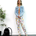 First pic of Jackie Sexy Legs Net Video Girls