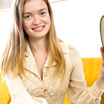 First pic of Teen girl listening to music and masturbates | The Hairy Lady Blog