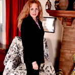 First pic of Horny American housewife playing with herself