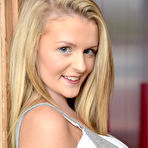 Second pic of Lycia Sharyl Natural Stairs Goddess - Cherry Nudes