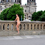 Second pic of Nude in Public - Public Nudity - Naked In Public - Outdoor - Exhibtionism - Flashing - NIP-Activity.com