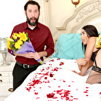 Second pic of Vanessa Sky has an Anal Gift for her Man