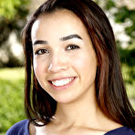 Fourth pic of Jackie Rogen in Jackie Rogen in latinas