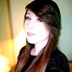 First pic of Camgirl Aphia DeMieux Fucked at Amateur Allure &ndash; RUMMP ?