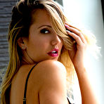 Second pic of Brett Rossi Vanity Digital Desire - Curvy Erotic