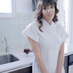 First pic of A Healing Quickie by Vera King – Wife Fuck Pics