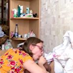 Third pic of Nerdy amateur girlfriend morning blowjob and cum swallow at AmateurPorn.me