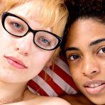 First pic of Interracial hairy tribbing | The Hairy Lady Blog