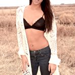 Second pic of Bella Quinn / Free Photo Gallery