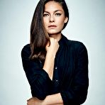 Fourth pic of Picture gallery of Alexa Davalos from TV SHOW - The Man in The High Castle