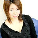 First pic of Oriental chick Ayaka and her sweet shaved pussy