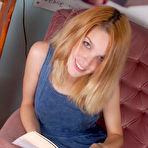 First pic of Natural Girl Amarna Miller | The Hairy Lady Blog