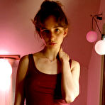 First pic of Vivi Kuanas in her Room