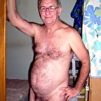 Second pic of MenBucket - real nude men, daddies, bears! Only amateurs!