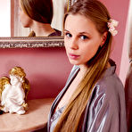 First pic of Melony Close Up Lust - Cherry Nudes