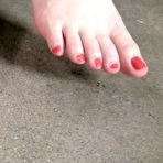 Fourth pic of Femdom Empire - Lexi Sindel Footjob