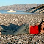 Fourth pic of Outside teen - Leenks Smut