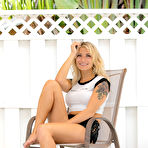 First pic of Jade Bentley Out Back Cosmid