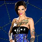 Second pic of Skin Diamond and Bonnie Rotten need to have lesbian sex while wearing latex pants.