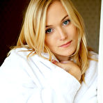 First pic of ‎